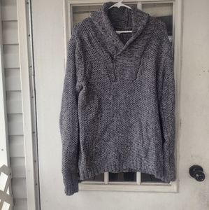 Degree men's gray sweater size Medium